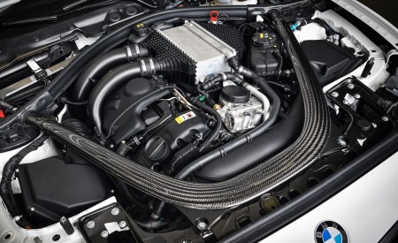 2020 BMW M2 CS Racing Engine Wallpapers  450x275 (45)