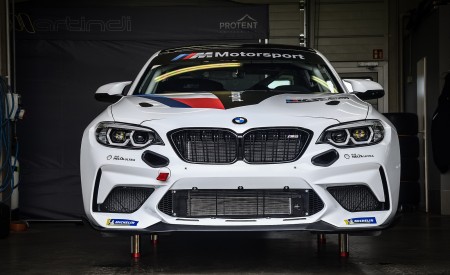 2020 BMW M2 CS Racing Front Wallpapers 450x275 (33)