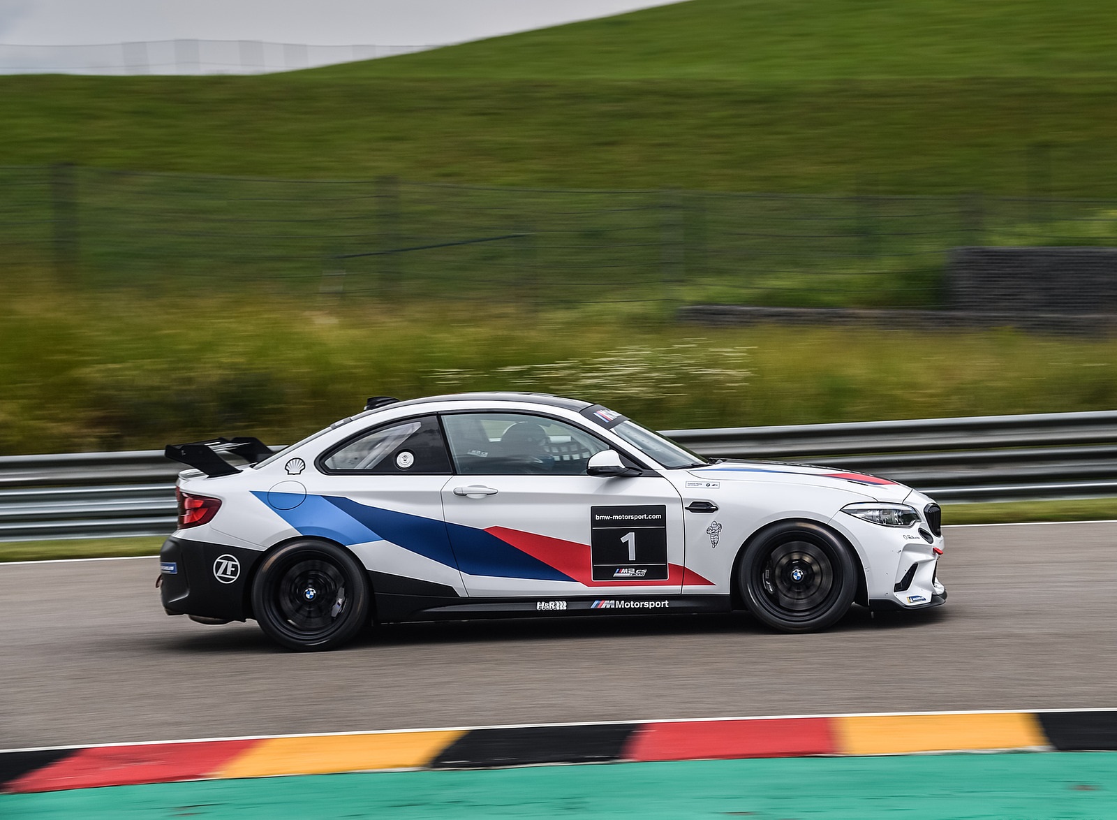 2020 BMW M2 CS Racing Side Wallpapers  #25 of 53
