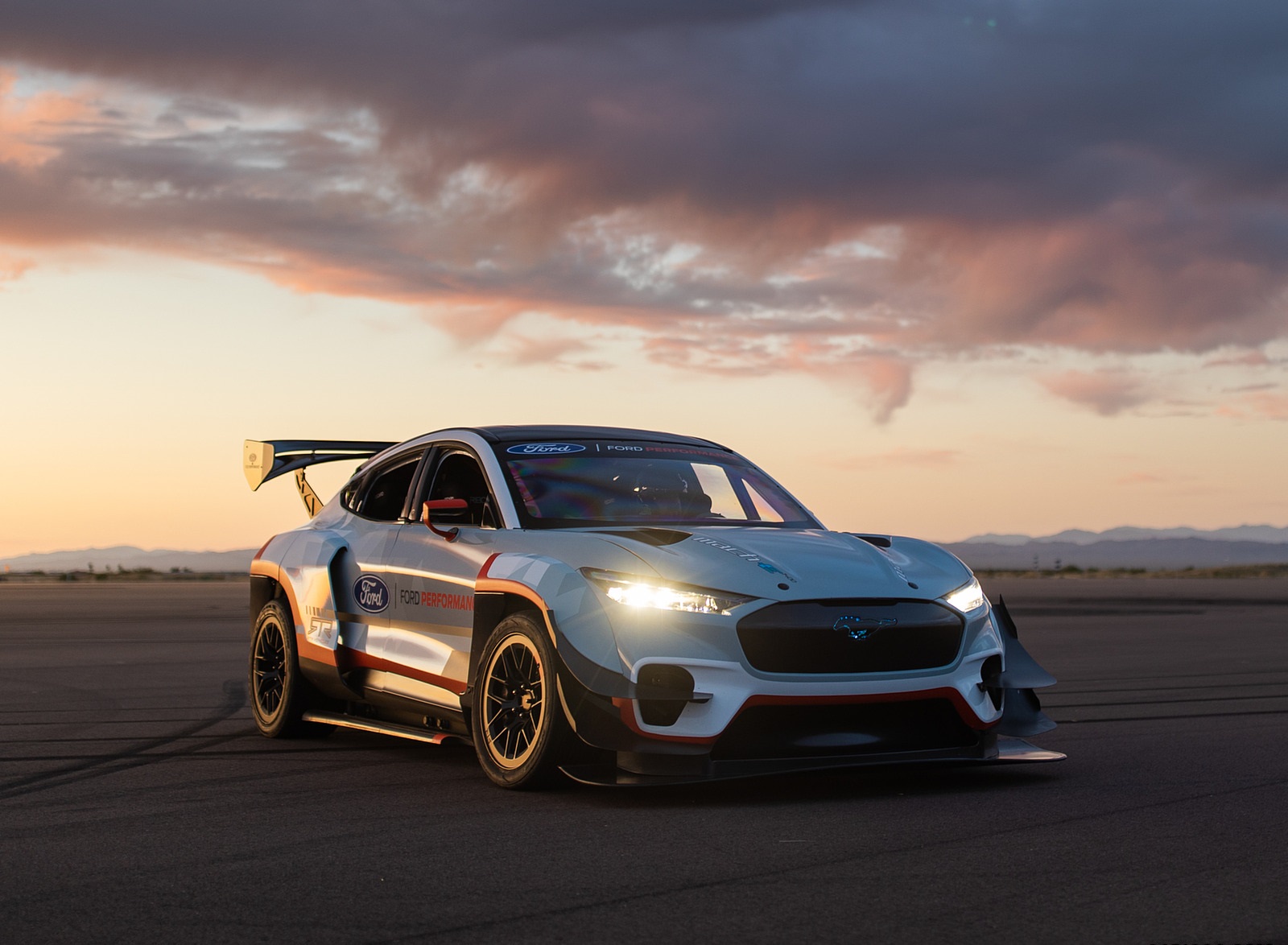 Ford Mustang 2020 RTR