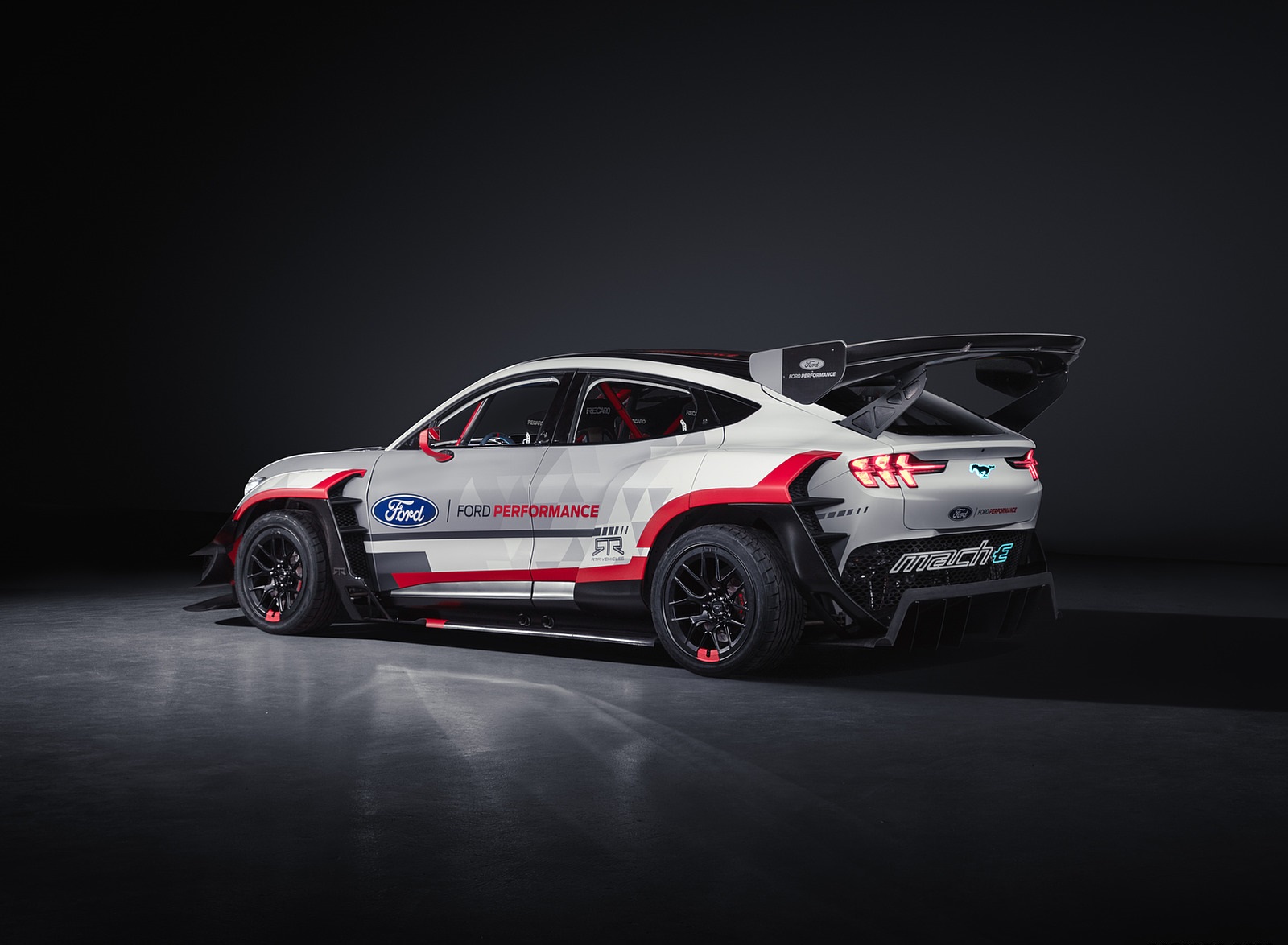 2020 Ford Mustang Mach-E 1400 Concept Rear Three-Quarter Wallpapers #47 of 56