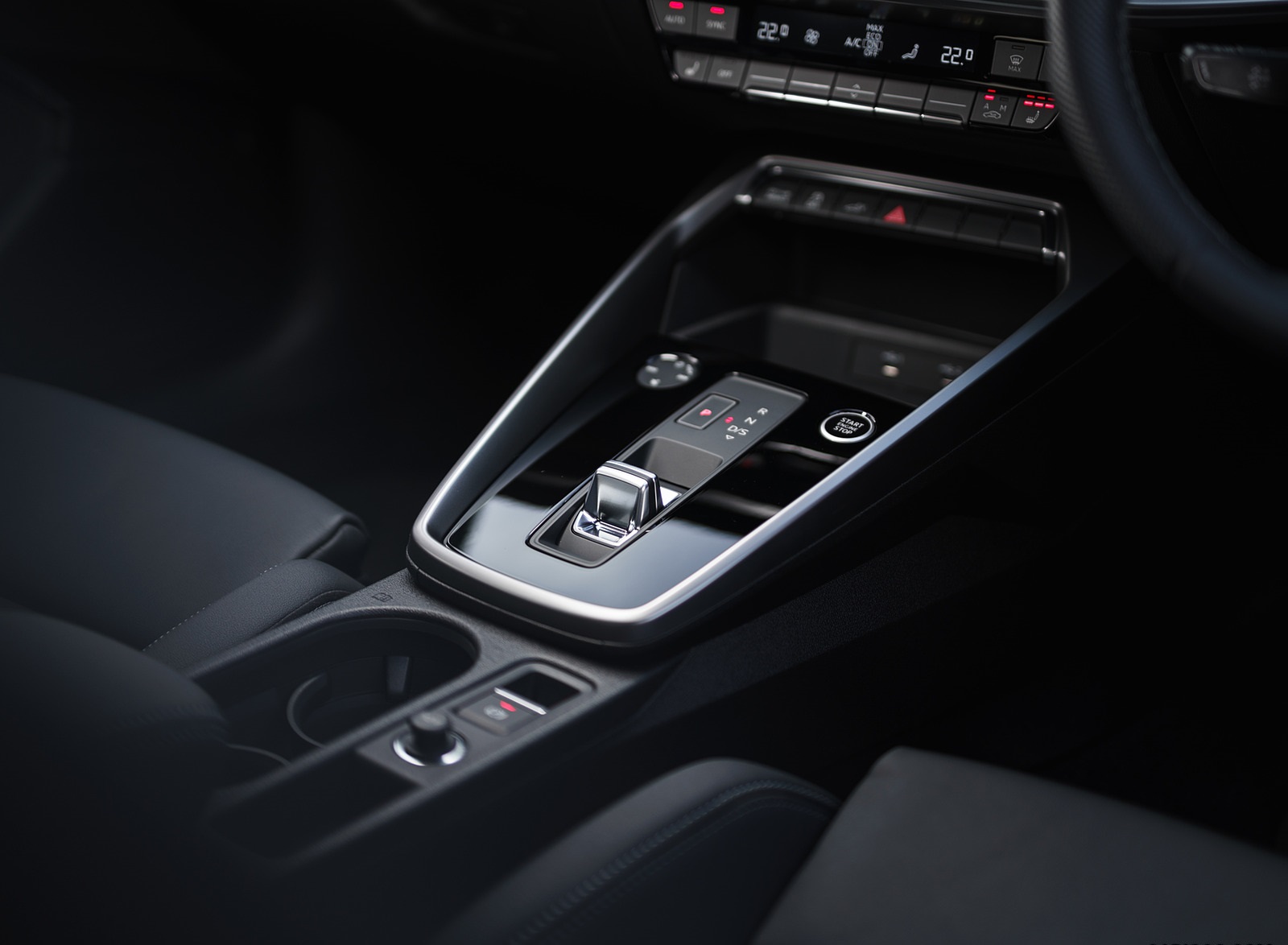 2021 Audi A3 Sportback TFSI e Plug-In Hybrid (UK-Spec) Central Console Wallpapers  #106 of 141