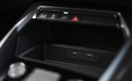 2021 Audi A3 Sportback TFSI e Plug-In Hybrid (UK-Spec) Central Console Wallpapers 450x275 (112)