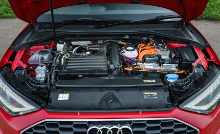 2021 Audi A3 Sportback TFSI e Plug-In Hybrid (UK-Spec) Engine Wallpapers 450x275 (81)