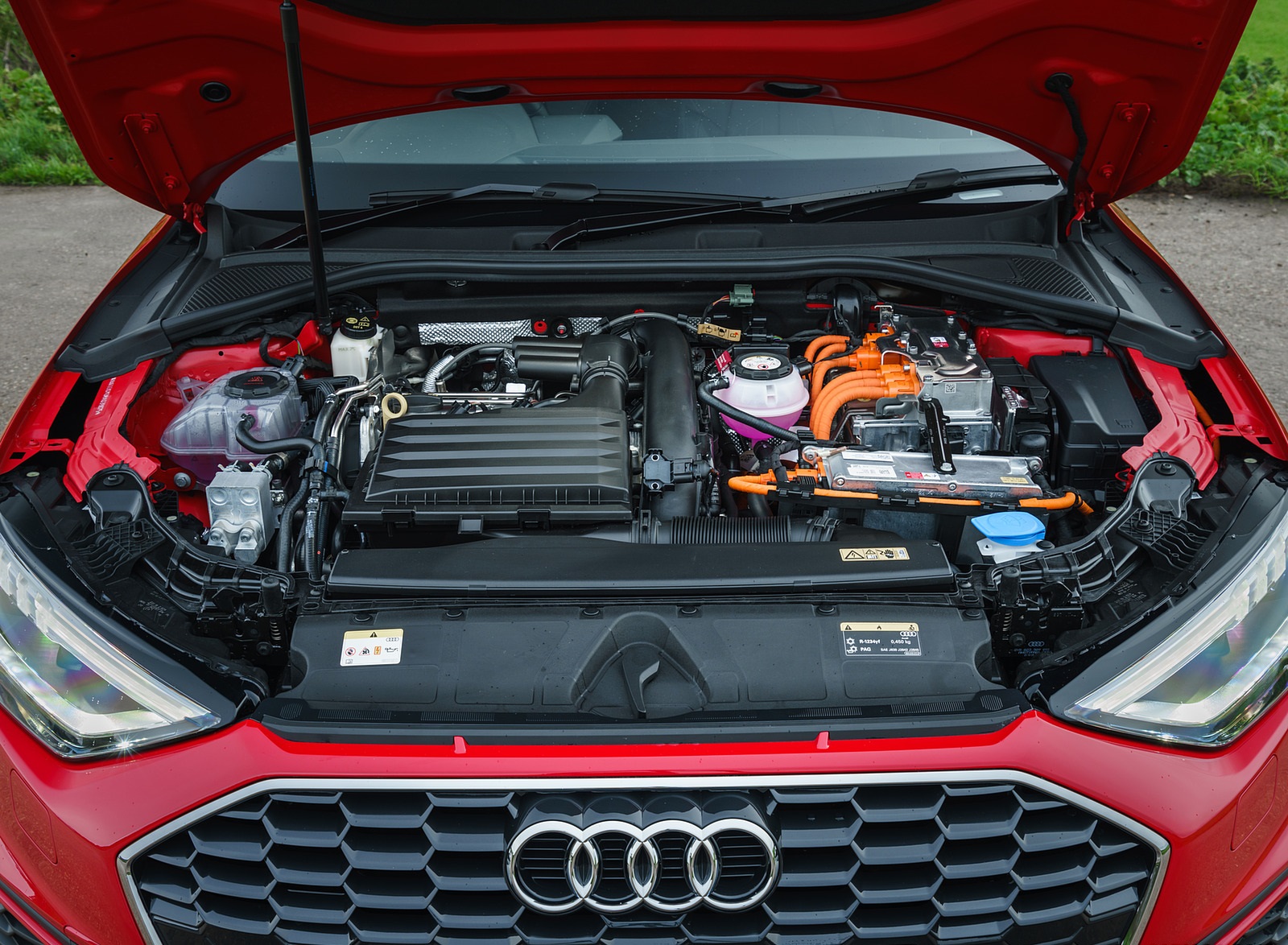 2021 Audi A3 Sportback TFSI e Plug-In Hybrid (UK-Spec) Engine Wallpapers #81 of 141