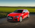 2021 Audi A3 Sportback TFSI e Plug-In Hybrid (UK-Spec) Front Three-Quarter Wallpapers  150x120 (40)