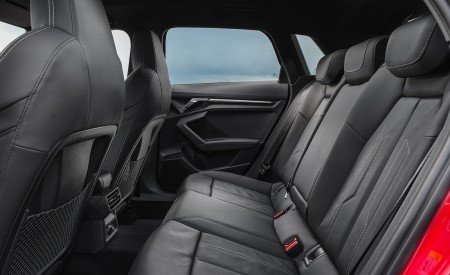 2021 Audi A3 Sportback TFSI e Plug-In Hybrid (UK-Spec) Interior Rear Seats Wallpapers 450x275 (120)