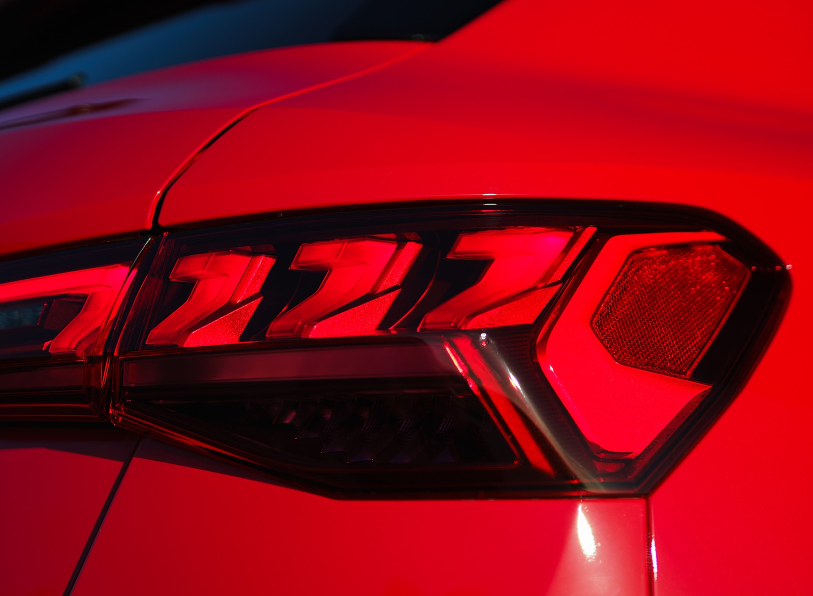 2021 Audi A3 Sportback TFSI e Plug-In Hybrid (UK-Spec) Tail Light Wallpapers #68 of 141