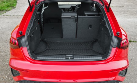 2021 Audi A3 Sportback TFSI e Plug-In Hybrid (UK-Spec) Trunk Wallpapers 450x275 (126)