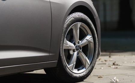 2021 Audi A6 50 TFSI e (UK-Spec) Wheel Wallpapers 450x275 (42)