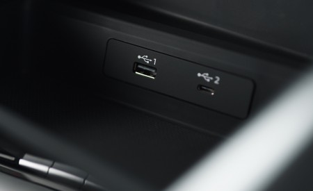 2021 Audi S3 (UK-Spec) Central Console Wallpapers  450x275 (93)