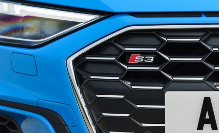 2021 Audi S3 (UK-Spec) Grill Wallpapers 450x275 (45)