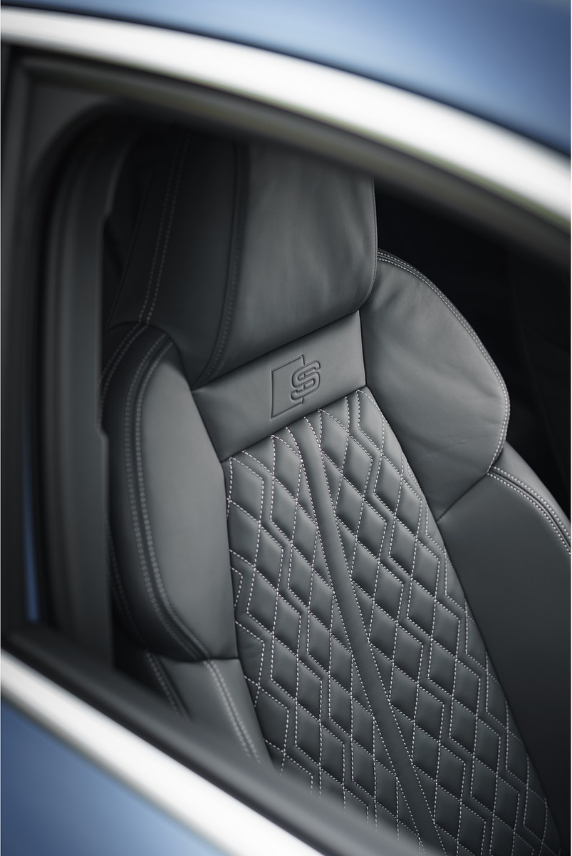 2021 Audi S3 (UK-Spec) Interior Front Seats Wallpapers  #103 of 110