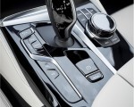 2021 BMW 5 Series Touring Central Console Wallpapers 150x120 (89)