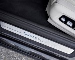 2021 BMW 5 Series Touring Door Sill Wallpapers 150x120 (91)