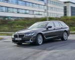 2021 BMW 5 Series Touring Front Three-Quarter Wallpapers 150x120