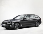 2021 BMW 5 Series Touring Front Three-Quarter Wallpapers 150x120 (16)