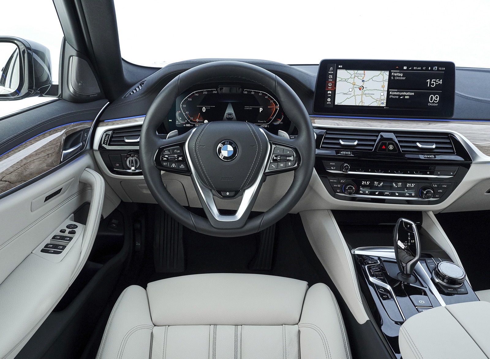 2021 BMW 5 Series Touring Interior Cockpit Wallpapers #94 of 106