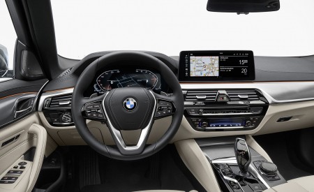 2021 BMW 5 Series Touring Interior Cockpit Wallpapers 450x275 (32)