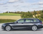 2021 BMW 5 Series Touring Side Wallpapers  150x120 (78)