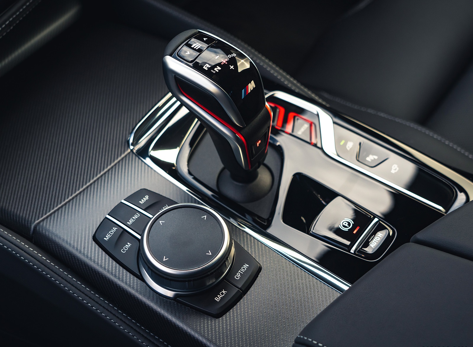 2021 BMW M5 Competition (UK-Spec) Central Console Wallpapers  #47 of 49