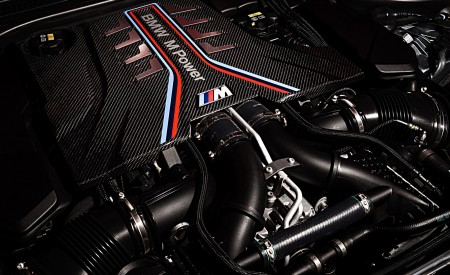 2021 BMW M5 Competition (UK-Spec) Engine Wallpapers 450x275 (31)