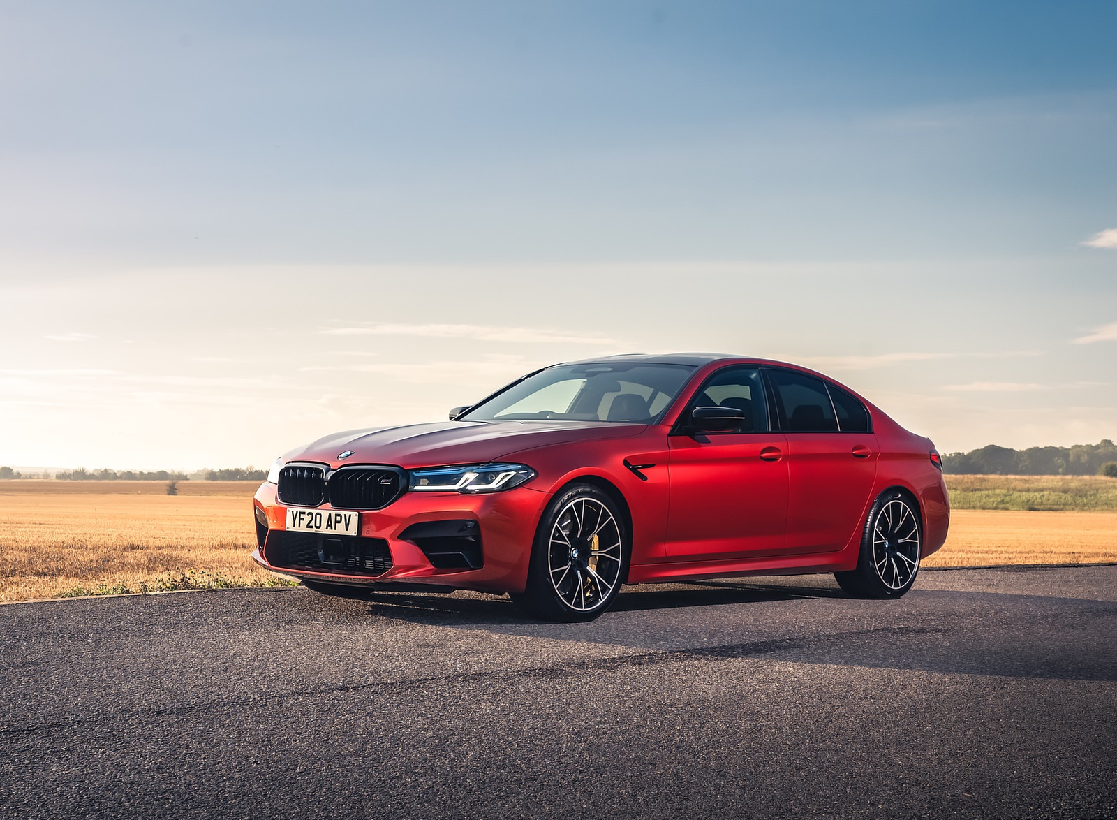 2021 BMW M5 Competition (UK-Spec) Front Three-Quarter Wallpapers #14 of 49