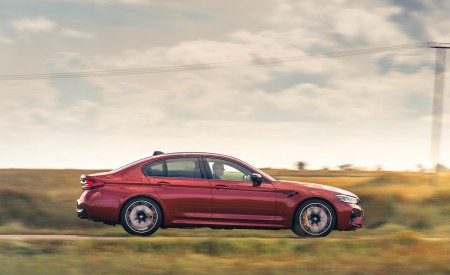 2021 BMW M5 Competition (UK-Spec) Side Wallpapers 450x275 (7)