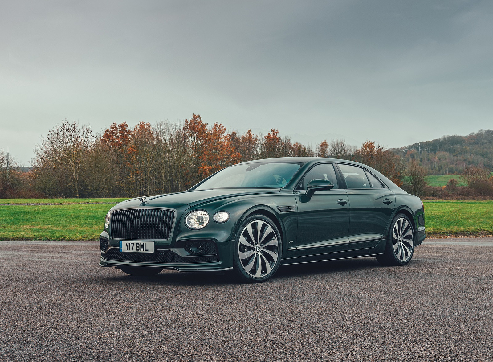 2021 Bentley Flying Spur V8 Front Three-Quarter Wallpapers #40 of 91