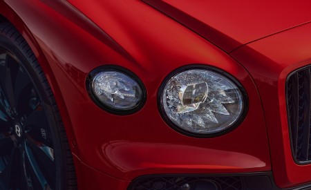 2021 Bentley Flying Spur V8 Headlight Wallpapers 450x275 (18)