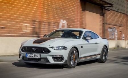 2021 Ford Mustang Mach 1 (EU-Spec) (Color: Fighter Jet Gray) Front Three-Quarter Wallpapers 450x275 (54)