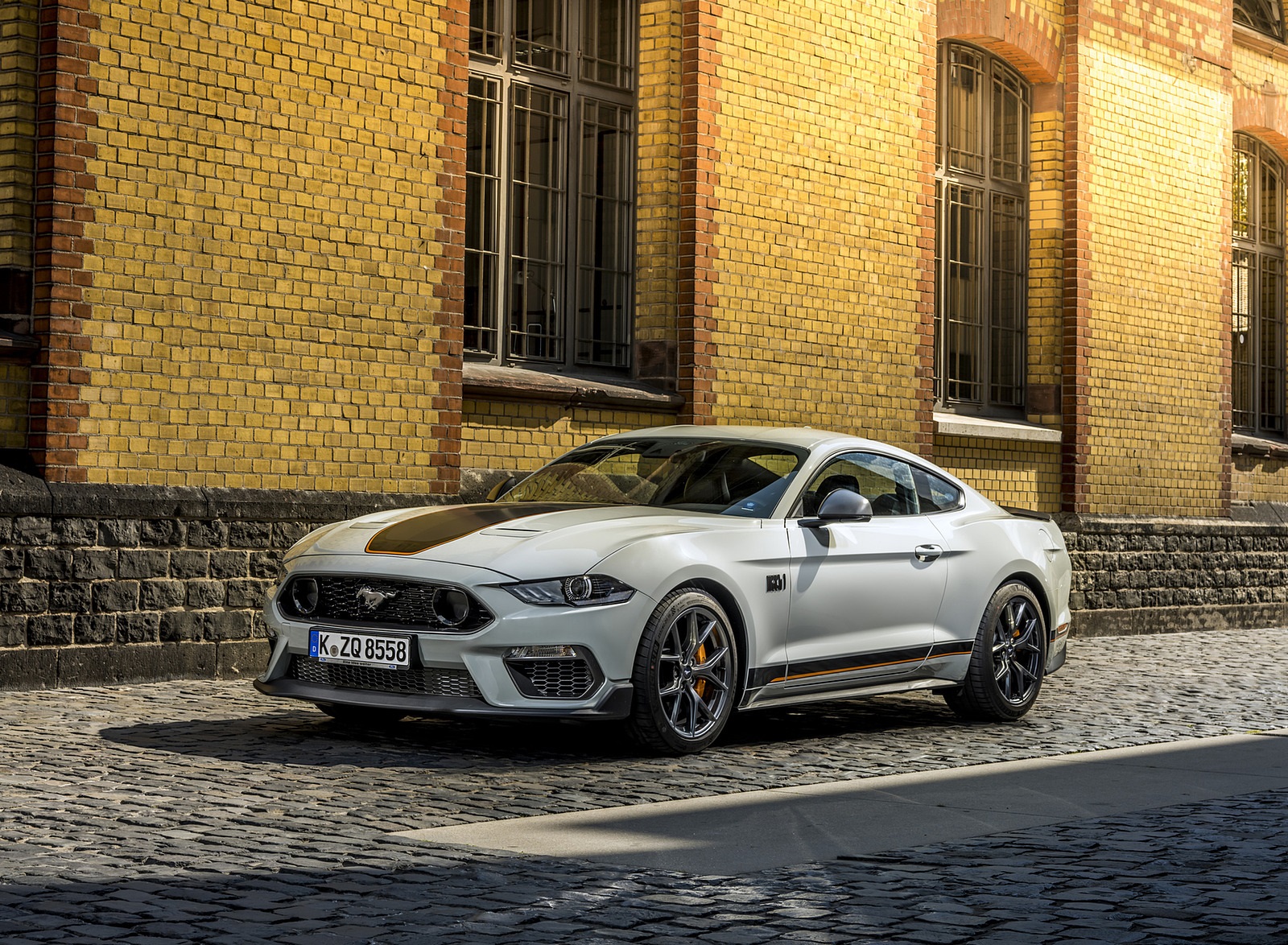 2021 Ford Mustang Mach 1 (EU-Spec) (Color: Fighter Jet Gray) Front Three-Quarter Wallpapers #66 of 94