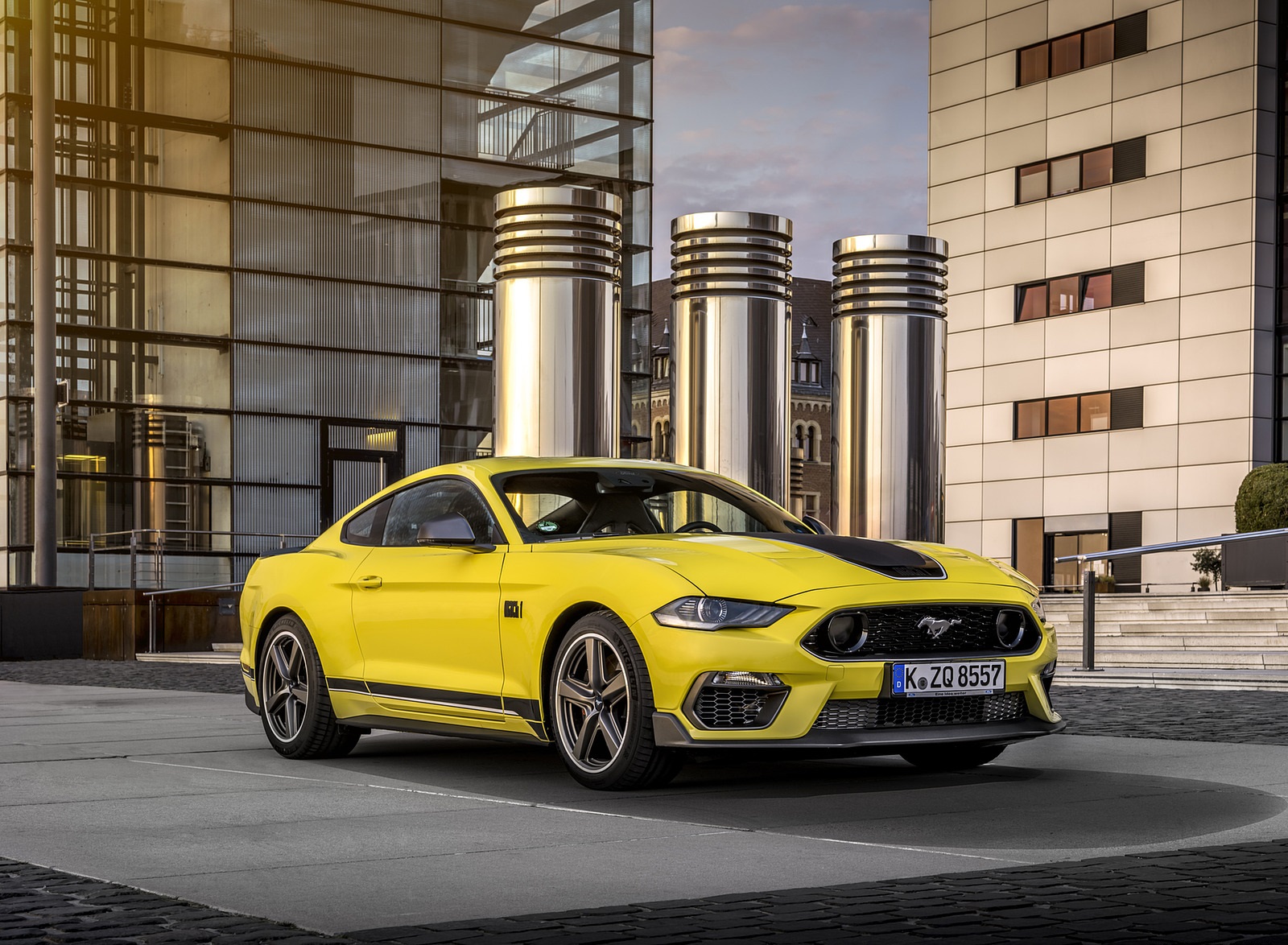 2021 Ford Mustang Mach 1 (EU-Spec) (Color: Grabber Yellow) Front Three-Quarter Wallpapers #19 of 94