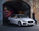 2021 Jaguar XE Front Three-Quarter Wallpapers 150x120