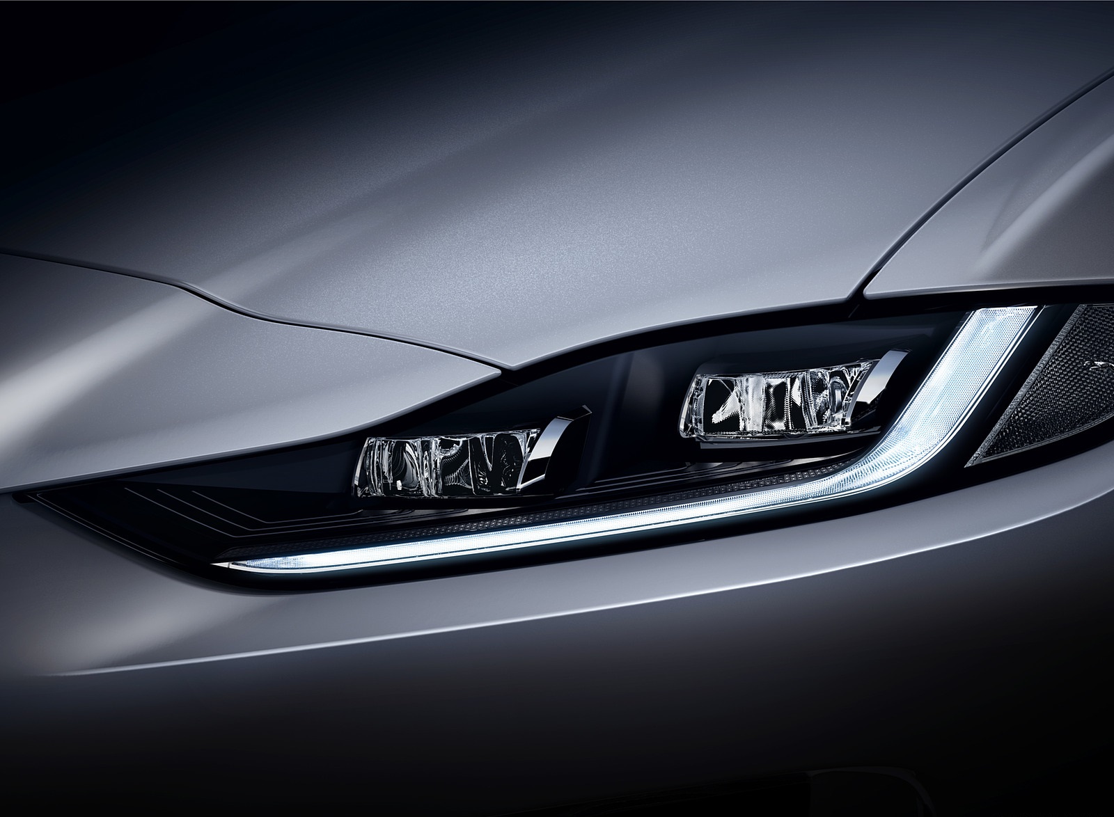 2021 Jaguar XE Headlight Wallpapers #15 of 22
