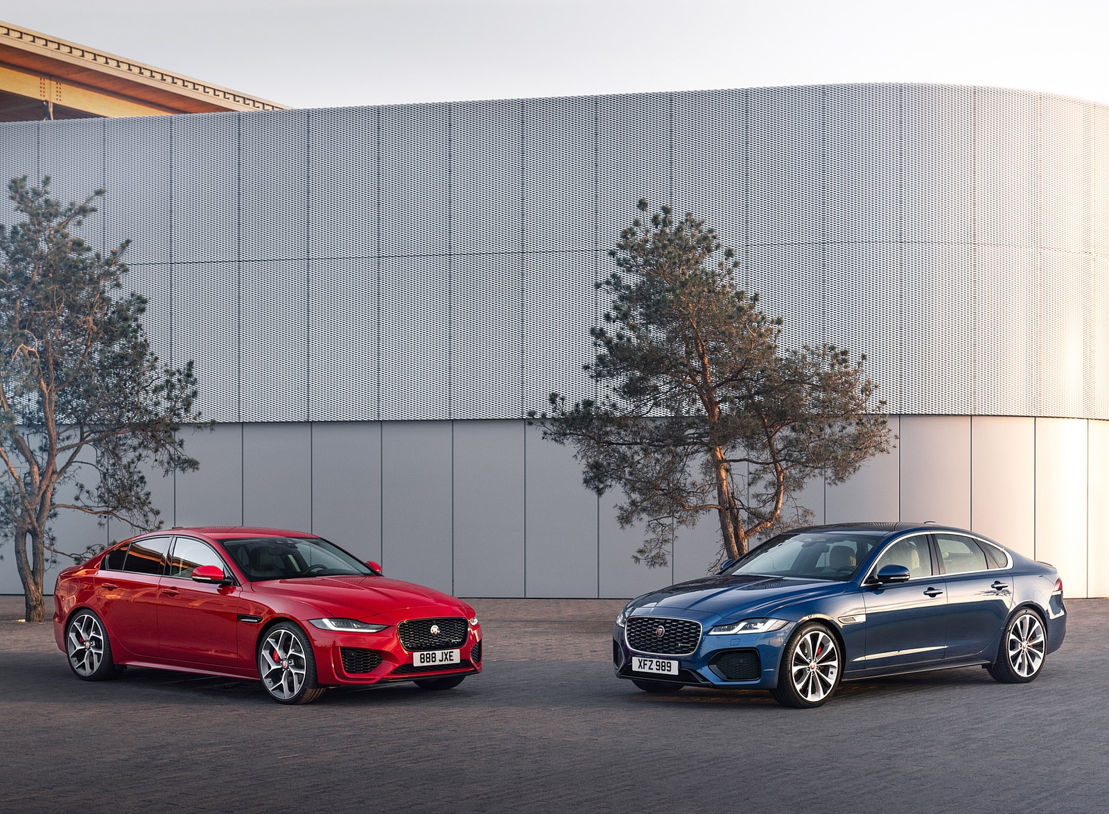 2021 Jaguar XE Wallpapers #8 of 22