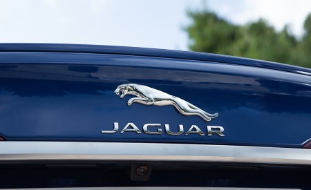 2021 Jaguar XF Badge Wallpapers 450x275 (43)