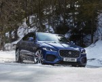 2021 Jaguar XF Front Three-Quarter Wallpapers 150x120 (18)