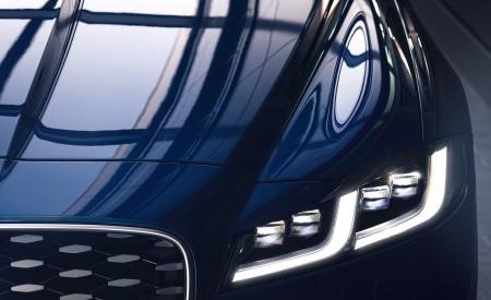 2021 Jaguar XF Headlight Wallpapers 450x275 (40)