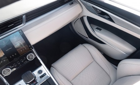 2021 Jaguar XF Interior Front Seats Wallpapers  450x275 (56)