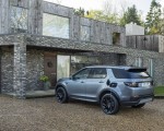 2021 Land Rover Discovery Sport P300e PHEV Charging Wallpapers 150x120