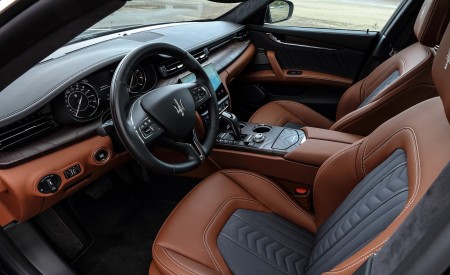 2021 Maserati Quattroporte SQ4 GranLusso Interior Front Seats Wallpapers 450x275 (17)