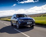 2021 Mercedes-Benz GLC 300 e Plug-In Hybrid (UK-Spec) Front Three-Quarter Wallpapers 150x120 (11)