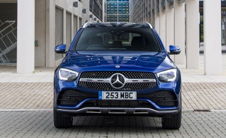 2021 Mercedes-Benz GLC 300 e Plug-In Hybrid (UK-Spec) Front Wallpapers 450x275 (39)