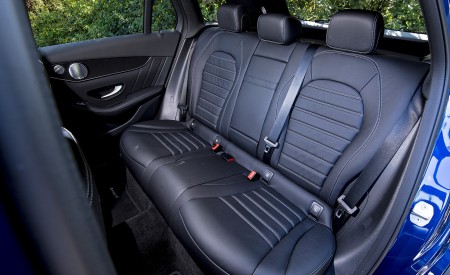 2021 Mercedes-Benz GLC 300 e Plug-In Hybrid (UK-Spec) Interior Rear Seats Wallpapers 450x275 (79)