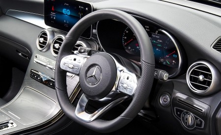 2021 Mercedes-Benz GLC 300 e Plug-In Hybrid (UK-Spec) Interior Steering Wheel Wallpapers 450x275 (65)