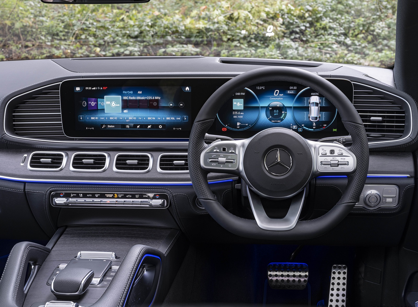 2021 Mercedes-Benz GLE Coupé 400d (UK-Spec) Interior Cockpit Wallpapers #67 of 88