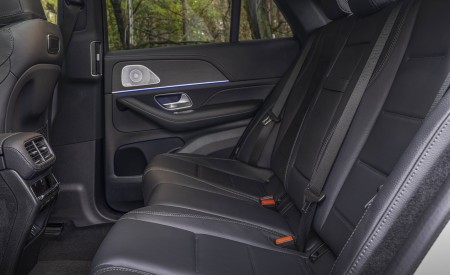 2021 Mercedes-Benz GLE Coupé 400d (UK-Spec) Interior Rear Seats Wallpapers 450x275 (86)