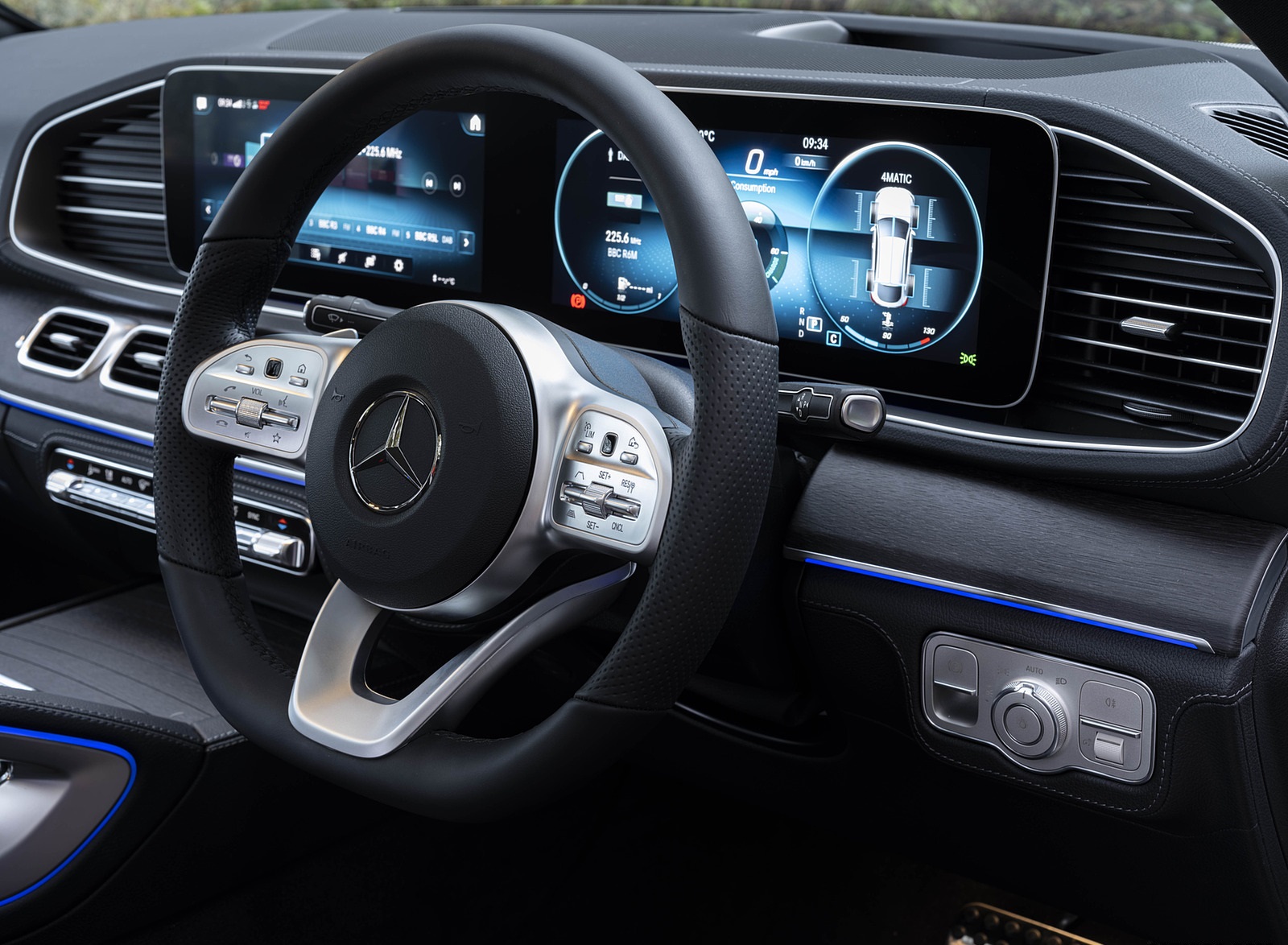 2021 Mercedes-Benz GLE Coupé 400d (UK-Spec) Interior Steering Wheel Wallpapers #64 of 88
