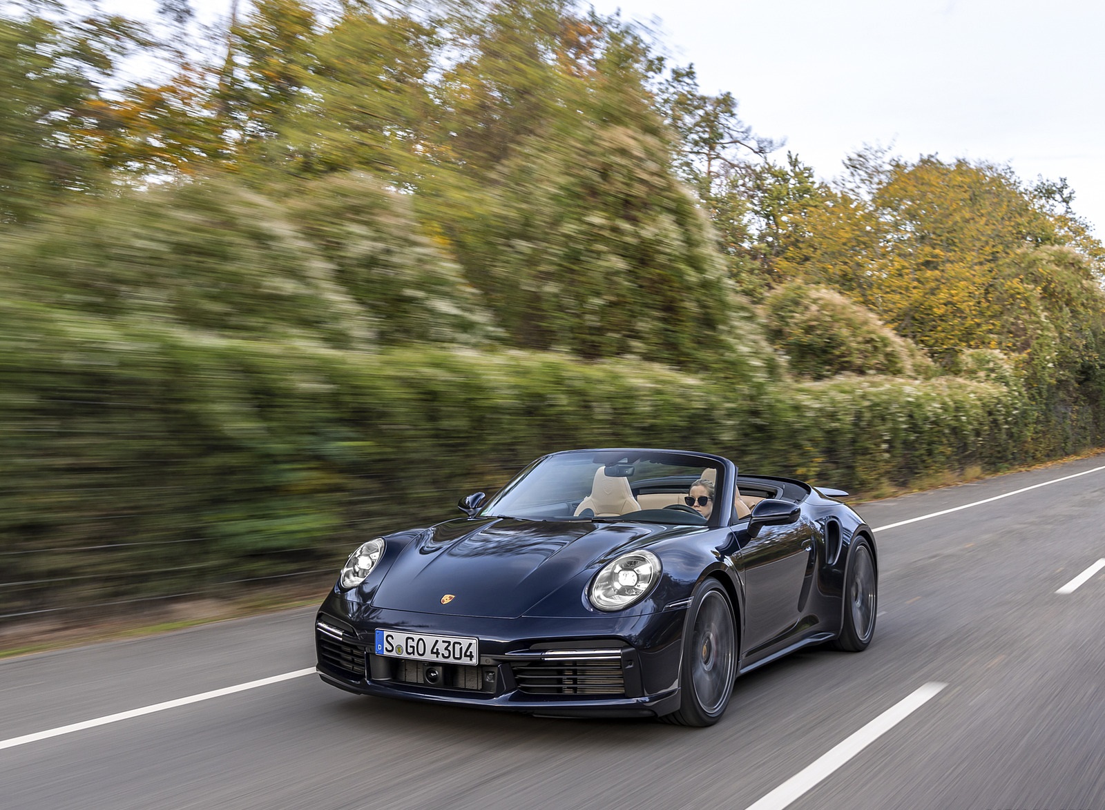 2021 Porsche 911 Turbo Cabrio (Color: Night Blue Metallic) Front Wallpapers (4)